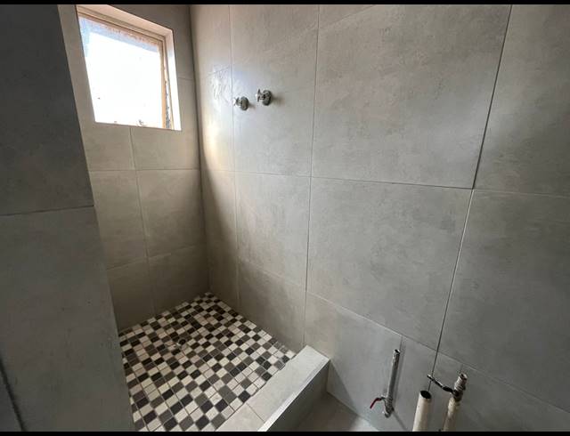 1 BEDROOM APARTMENT TO LET IN BRAKPAN CENTRAL